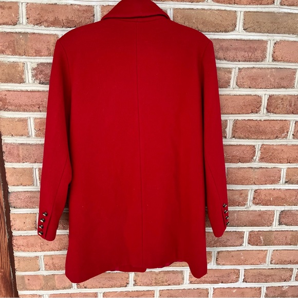 Red tailored vintage wool peacoat with matching scarf. Aprox size Medium - Picture 3 of 11